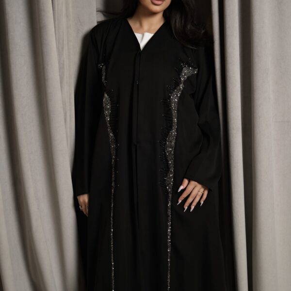 Noor black